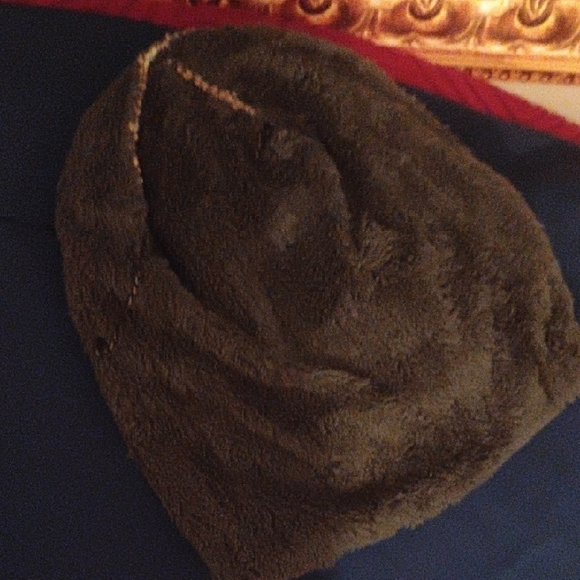 #109!Cozy Tan and Brown Knit Hat Set - Picture 5 of 9